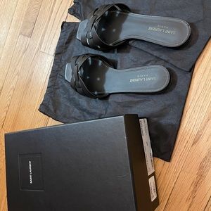 Saint Laurent black Tribute flat sandal / Nu Pieds